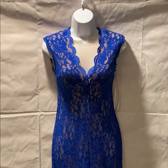 Evening gown - Picture 2 of 5